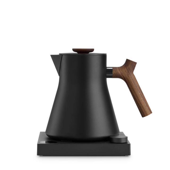 Fellow Corvo EKG PRO elektrische waterkoker - 900 ml - mat zwart met houten accenten