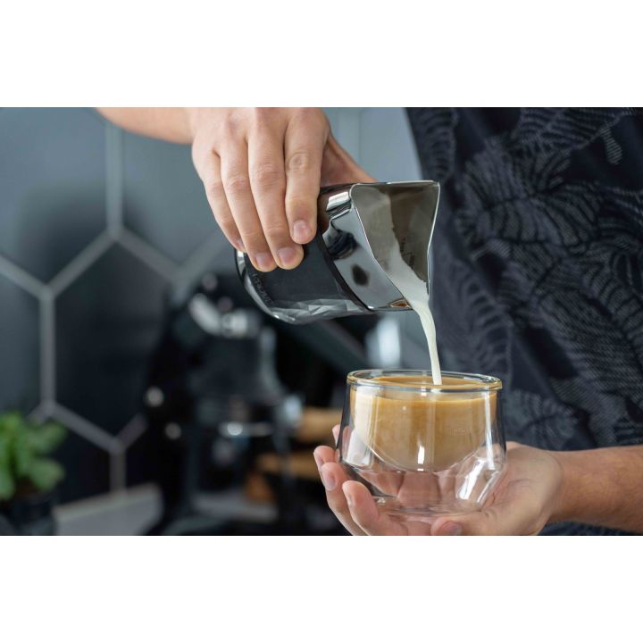 Kruve Create melkkan 440 ml zwart met geïntegreerde 3-in-1 schenktuit