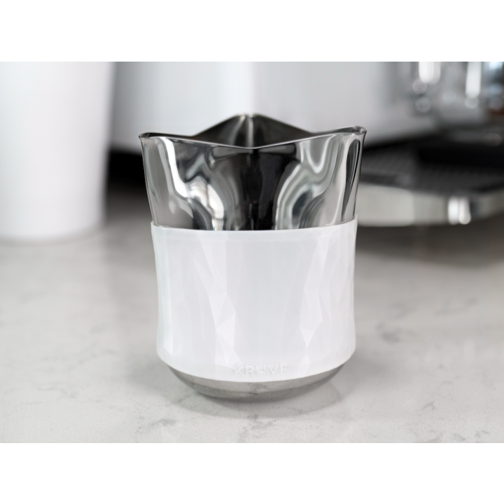 Kruve Create melkkan 440 ml wit met geïntegreerde 3-in-1 schenktuit